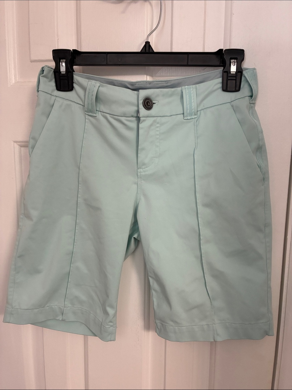 Lululemon Women’s Mint Green Performance Shorts
